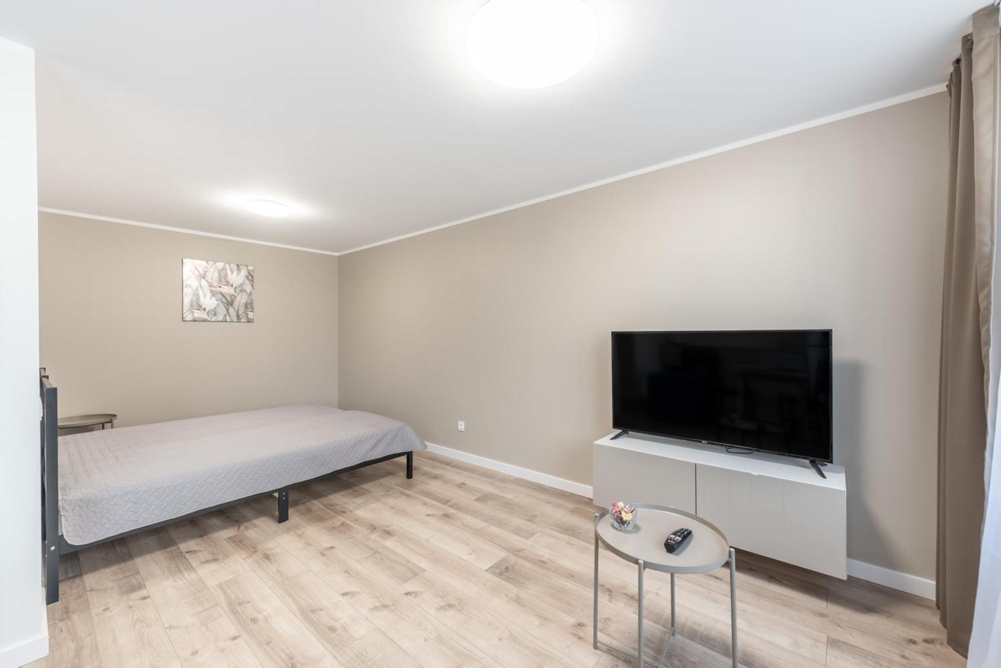 Stiklo Apartamentai Radviliskis Ngoại thất bức ảnh
